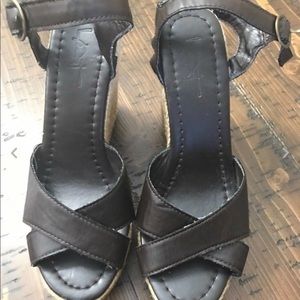 Forever 21- Brown Ladies Espadrille wedge Sandal 6